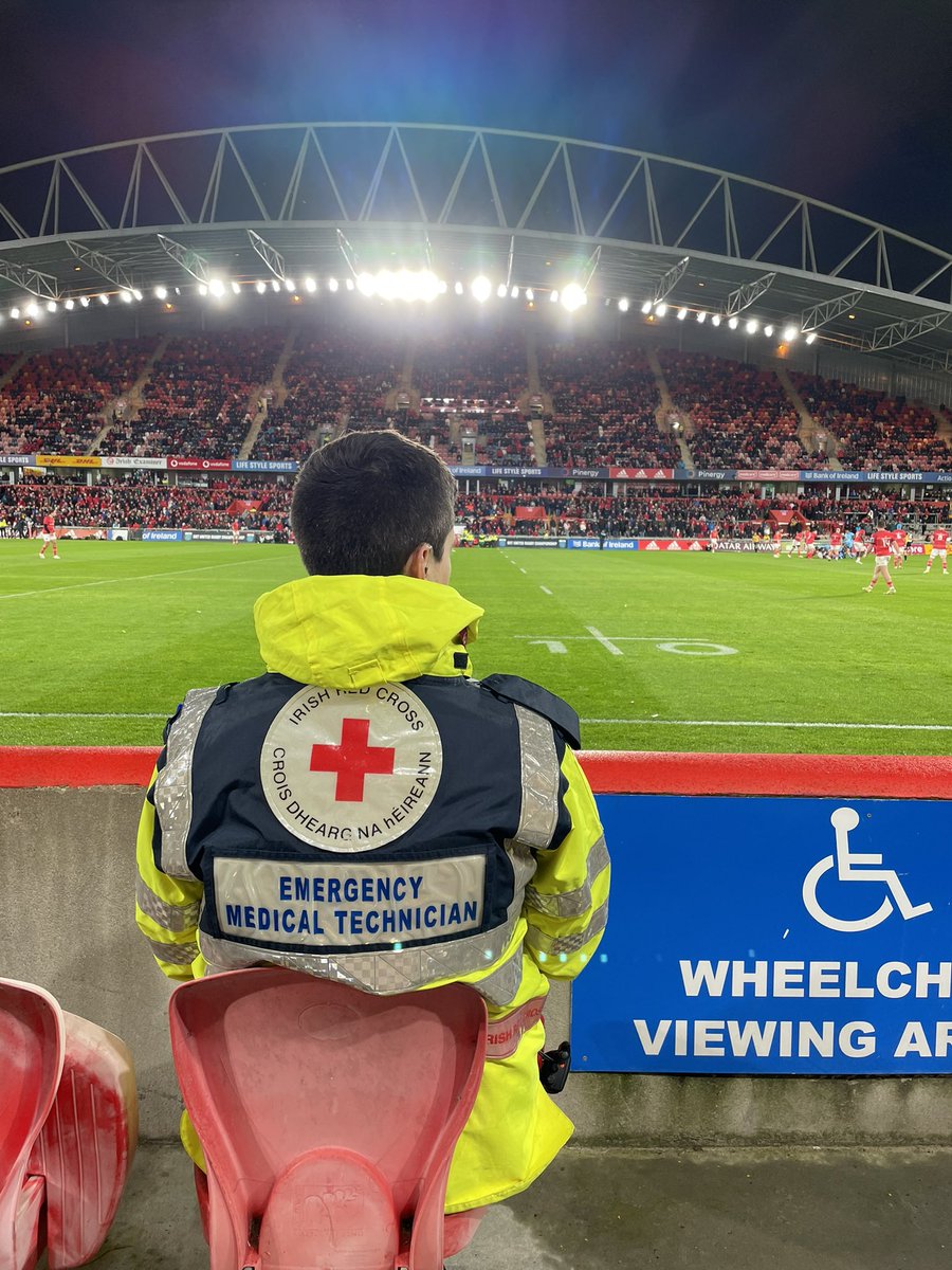 We are at Thomond Park this evening with @Munsterrugby v @BlueBullsRugby. We are helping pitch side and keeping the 9000 attendees safe. Thanks to all 28 of our volunteers in attendance incld. Doctor, EMTs and responders. #Limerick #rugby