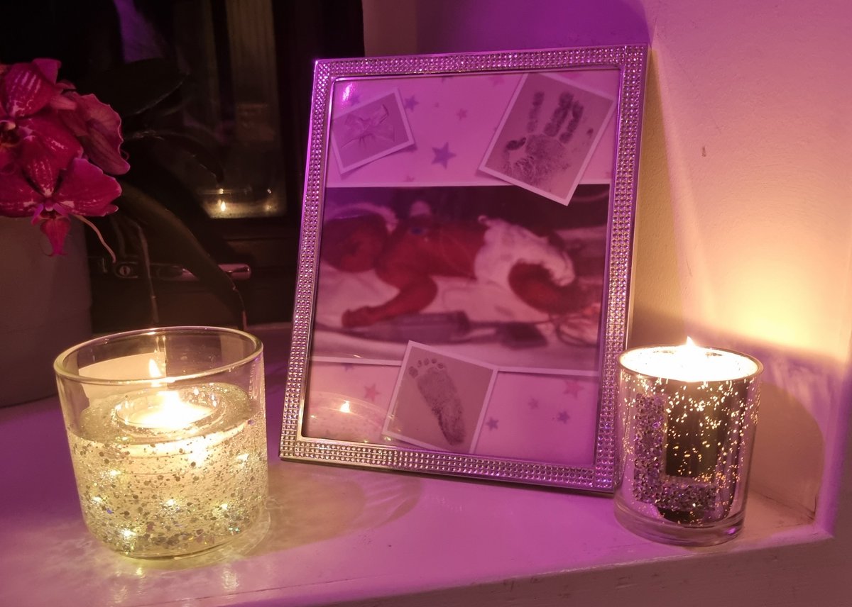 debbiecrohn's tweet photo. Remembering all of the babies gone too soon
#saytheirnames
#saytheirnamesremembertheirfaces
#sands
#blaw2022
#waveoflight
Lucy Rebecca Bishop - 17th June 1994 https://t.co/CwIIzHf9F4