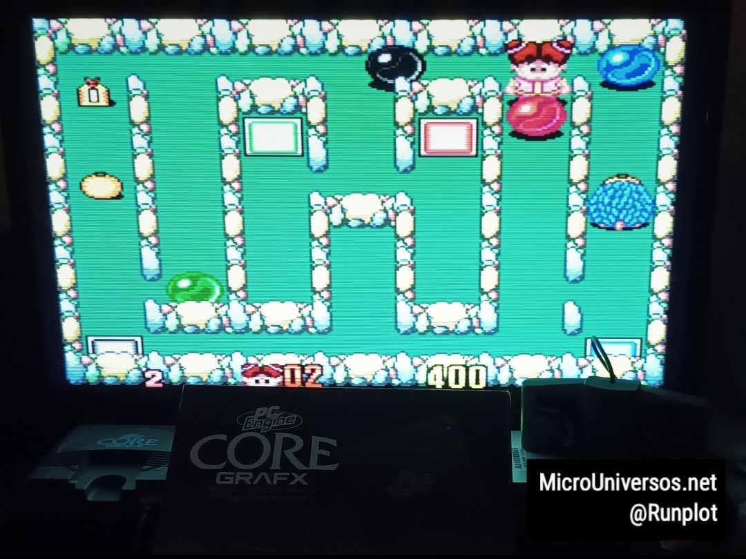Runplot's tweet photo. Sesión de #retrogaming con la mini #PCEngine #Coregrafx #TurboGrfx y las bolas del #ChewManFu !!!
#retrogames #games #retrogamer #gamer #80s #90s #Nostalgia https://t.co/8NzShXZqTy