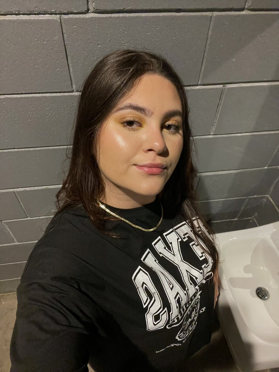 andreacardonaj's tweet photo. 🖤 https://t.co/Co2fbESfMU
