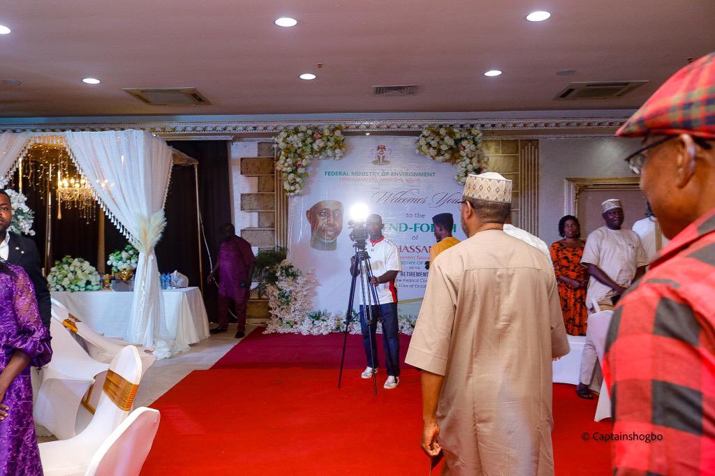 Today, it was quite nostalgic as we @FMEnvng held a #SendForth ceremony @Sandralia_hotel in Honour of Engr Hassan Musa who retired from @NigeriaGov service as Permanent Secretary recently after years of service. 📸 @CaptainShogbo