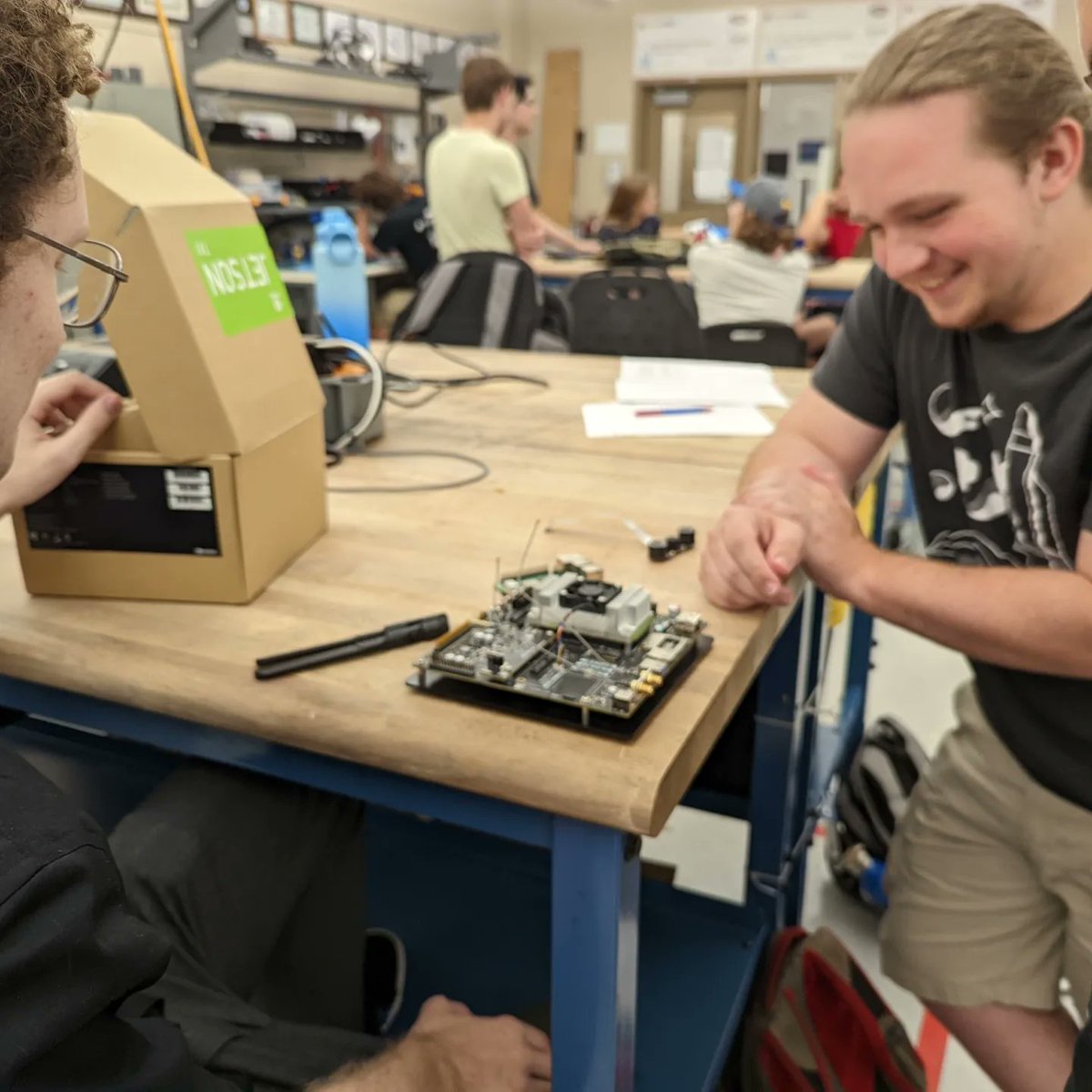 RAERrobotics's tweet image. The #nasarmc team is hard at work in the #RAER lab today! Putting together the frame, working in the mining implement, and plenty of learning about our electronics and software programs. Stop by the lab on Saturdays from 2-4pm to join in! #embryriddledaytona