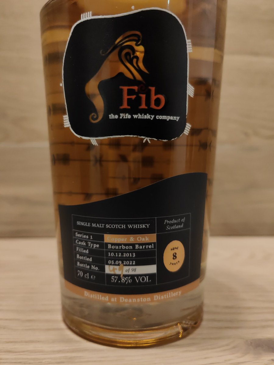Deanston 8 year old from Scotland's latest Indy Bottler <a href="/fibwhisky/">Fib Whisky</a> .
Lovely nose, fresh, fruit forward, plenty of citrus and fresh cut mint leaves. 
Tasty stuff 🥃
Available online <a href="/KinnairdHead/">Kinnaird Head Whiskies</a> .

#fibwhisky #singlecask #singlemalt  #deanston #whisky