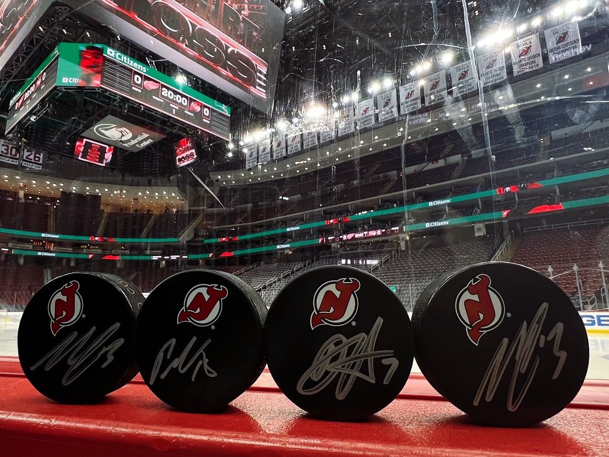 Are you coming to the game? If so, we've got some autographed pucks to give away!

Like and RT this post to enter to win. We'll DM the winners for your seat location and come drop it off!

#NJDevils | <a href="/CitizensBank/">Citizens</a>
