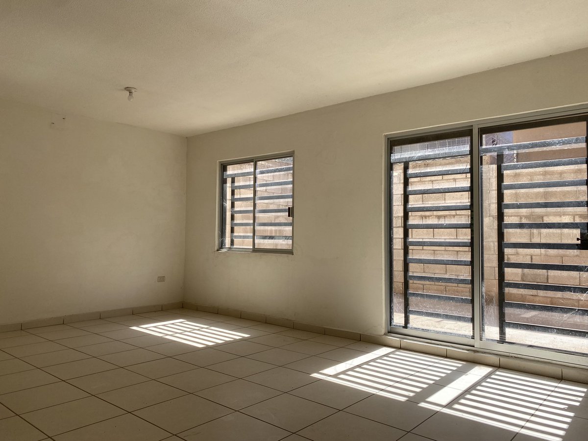 expansionbr's tweet photo. CASA EN VENTA EN LAS MISIONES

- Privada con acceso controlado
- Tres recámaras
- Dos y medio baños
- Cuarto de lavado
- Patio amplio
- $1,350,000 https://t.co/0YTPpecs6z