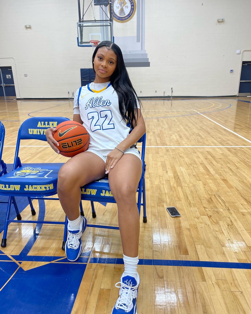 AnandaMayhew's tweet photo. Media Day🫣 @AllenU_WBB https://t.co/rcexS9Txim