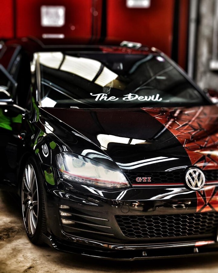 korty89's tweet photo. The Devil 😈 

#lariostreetcar
#lariostreetcarteam
#tuning
#wrap
#wrapdesign
#volswagen 
#gti https://t.co/9DB06eMRQ0 https://t.co/QAni9FR1Ep
