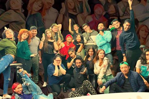 #País | Este 16 de octubre los jóvenes de la Red Kolumbien estrenan una creación colectiva que hicieron a partir de los hallazgos del informe de la Comisión de la Verdad.
bit.ly/3eAosbI