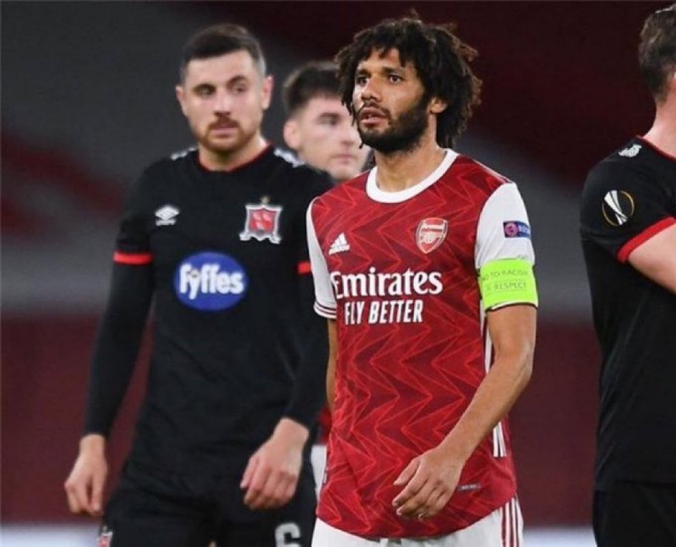 اذا اختار محمد النني وجهته القادمة ان تكون النصر فمعناها انه كتب نهايته بايده حد يروح النصر برجليه