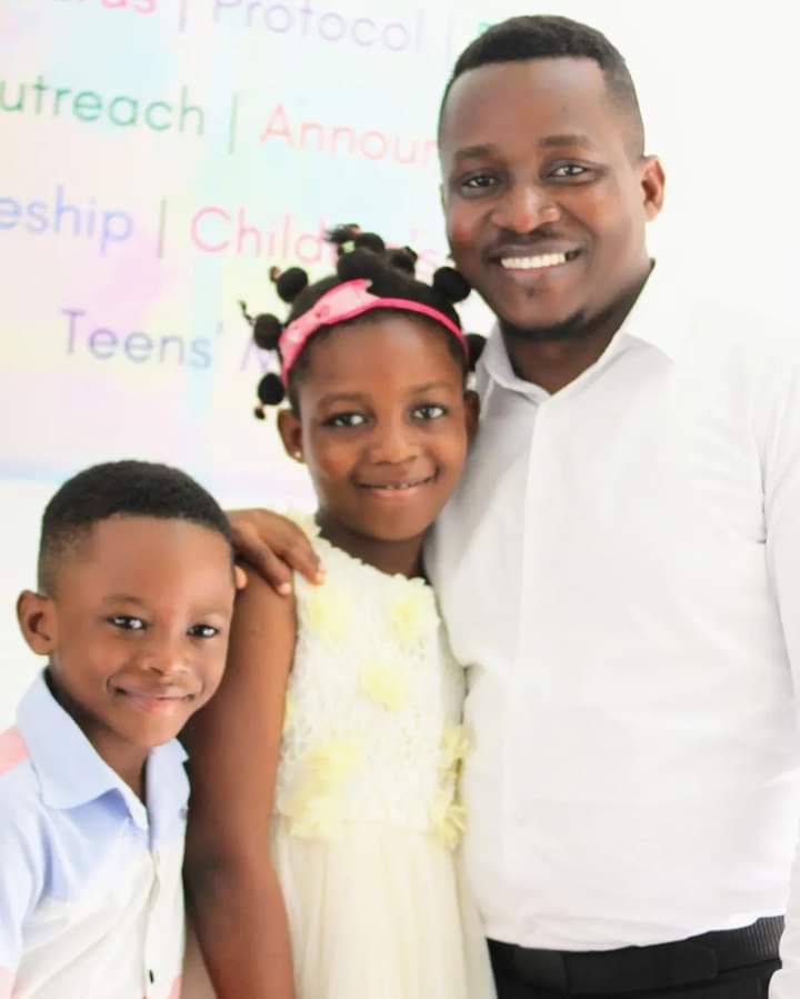 GTPKabod's tweet photo. Hey Fam❤️, what time is it?  It's almost time for another Family Life Session at church! Join us for any of our two services tomorrow 
@ 7:30am &amp; 10:00am! 
______

#GTPKabod #LovingJesusLovingYou #Church #TwoServices #FamilyLife #FamilyGoals #RelationshipGoals #FaithFamilyFriends https://t.co/XjlJrX4L6g
