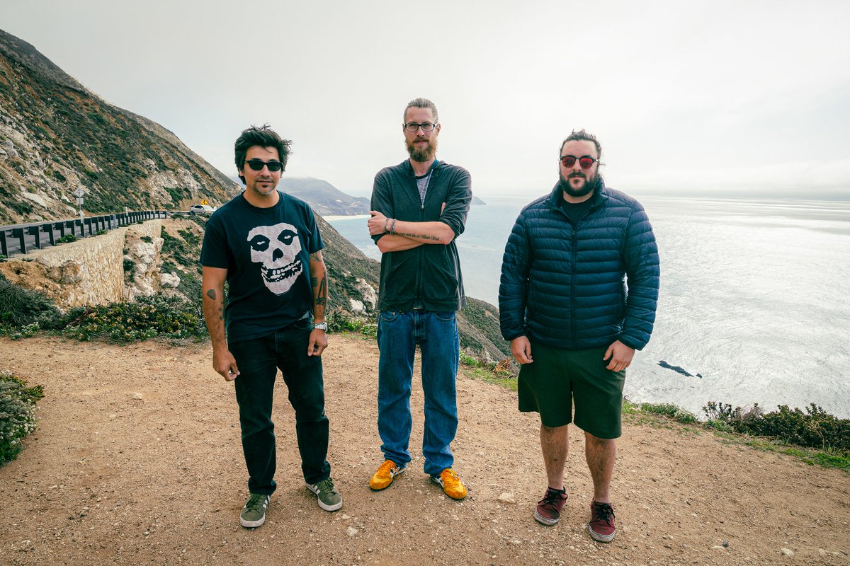 zachbellasmusic's tweet photo. Only a few shows left on our 2022 Fall Tour. Here's where:
10/16/2022 - Encinitas, CA - The Kraken
10/20/2022 - San Diego, CA - @WinstonsOB 
10/22/2022 - Pheonix, CA - @TheLostLeaf 
10/26/2022 - Santa Fe, NM - @cowgirlbbqsf 

Let's finish off strong!! ❤️ #rocknroll https://t.co/Ch24QFogdB