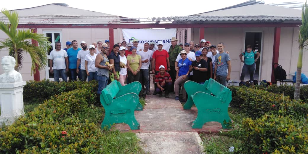 EdMartDiaz's tweet photo. Hoy, en Pinar del Río, dejamos listo el Centro de deambulantes para que las  brigadas de construcción de @esgservigen, comiencen la reconstrucción a partir del lunes próximo. ##CubaEsAmor https://t.co/7qtPDiN6G9