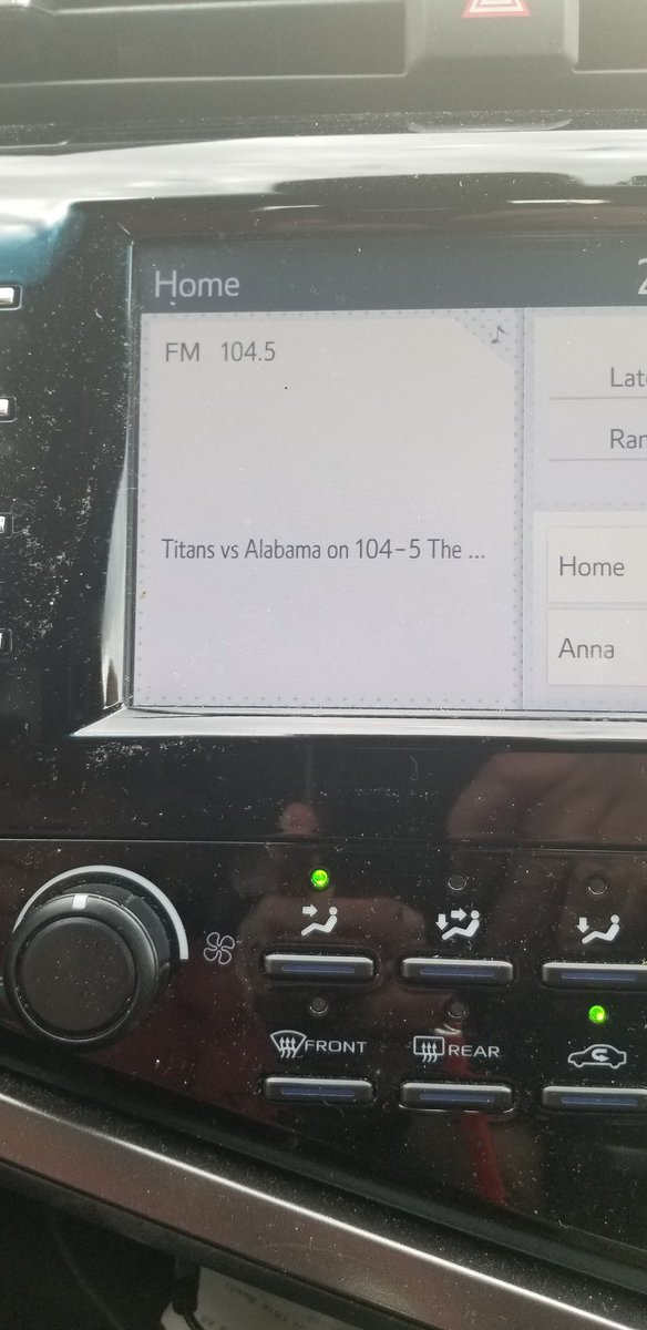 pappahoppa's tweet photo. @1045TheZone come on man! https://t.co/nwOAaTWUsD