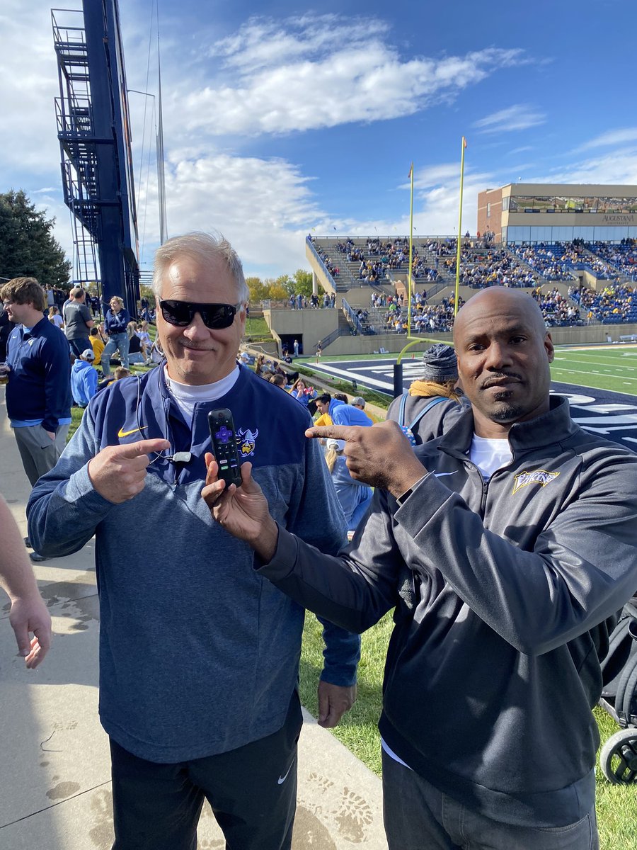 TheBigAndSexy70's tweet image. At the augie homecoming game with @AugieCoachBEAR ‘s roku remote