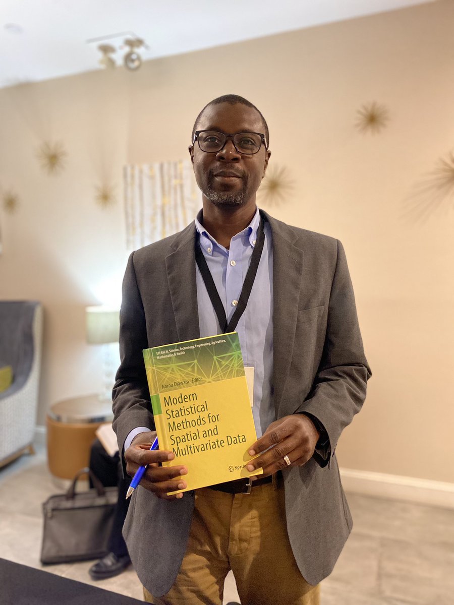 SpringerStats's tweet photo. Dr. Norou Diawara chaired a session on stat methods for count data analysis #ICOSDA2022 #NorouDiawara #ODU #StatMethods #DataAnalysis https://t.co/AClES1xIW1