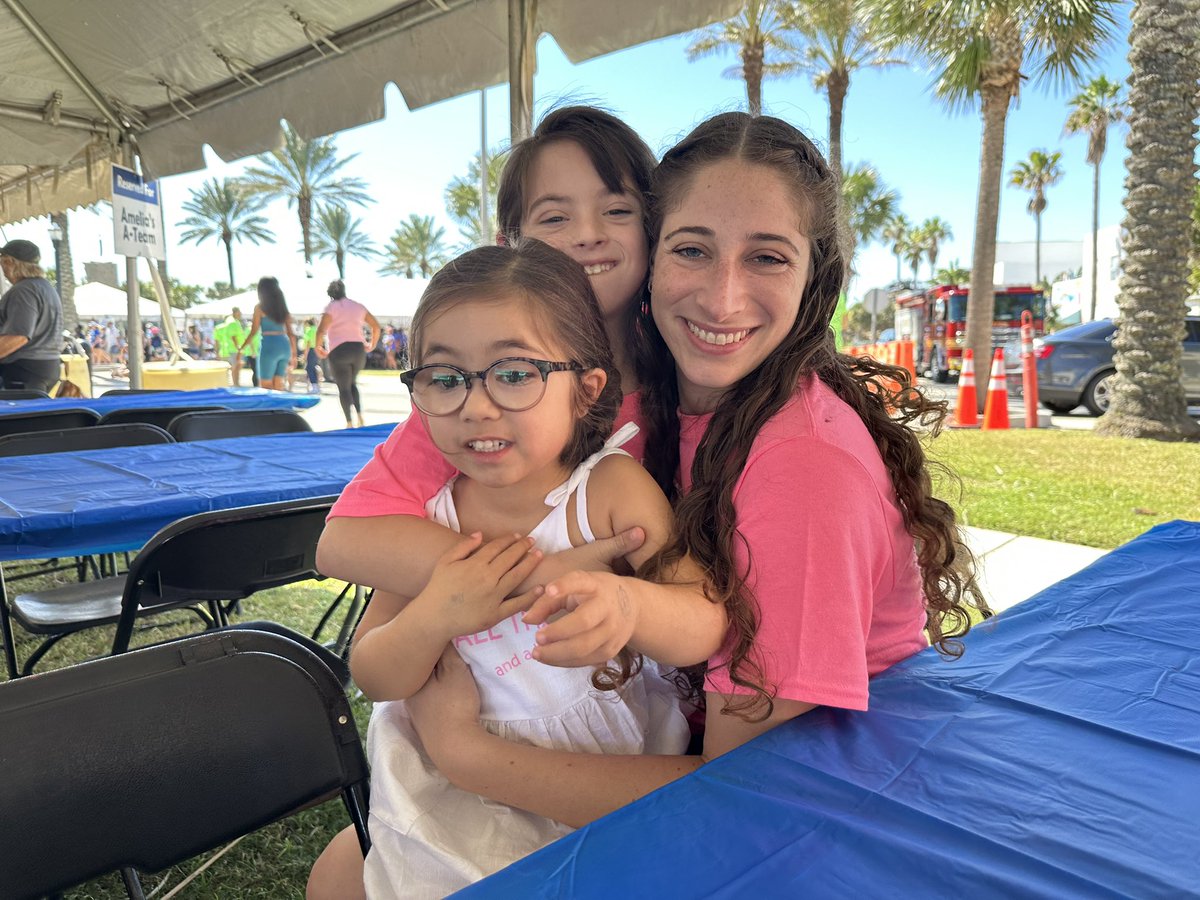 TesoriFamilyFdt's tweet photo. Having a blast at the 20th annual Down Syndrome Association of Jacksonville Buddy Walk! Chillin’ with Amelia’s A Team! #buddywalk #dsaj #downsyndromeawarenessmonth #ameliasateam https://t.co/xECpAnBAER