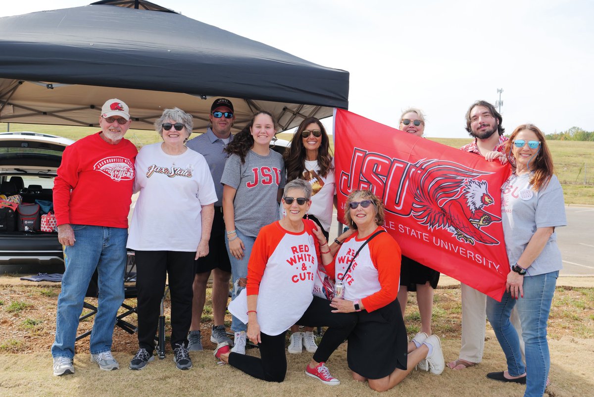 trashpandas's tweet photo. Toyota Field Tailgatin’ https://t.co/eZHLLEvEPS