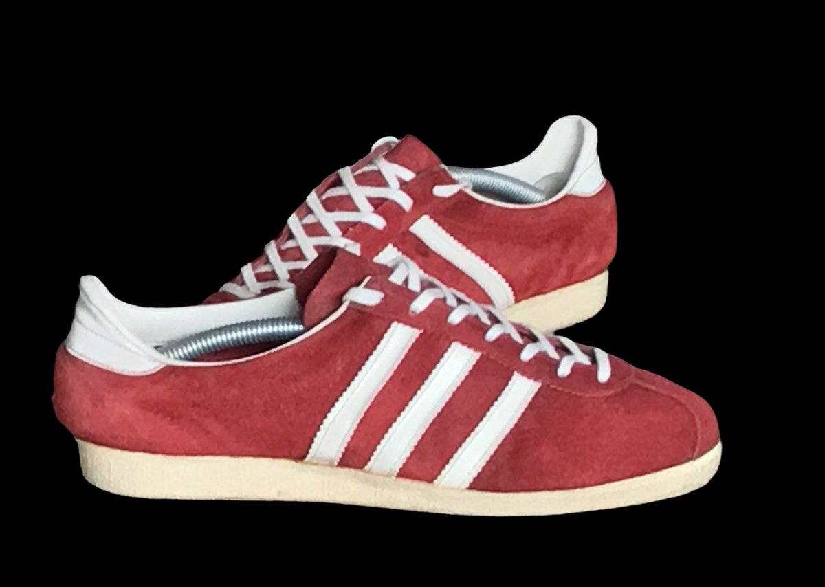 ds_adidas's tweet photo. @adiFamily_ 🇫🇷 rubis Yugo gazelle 🇩🇪 gazelle 🇳🇴 gaselle https://t.co/2HBPpYXlA7