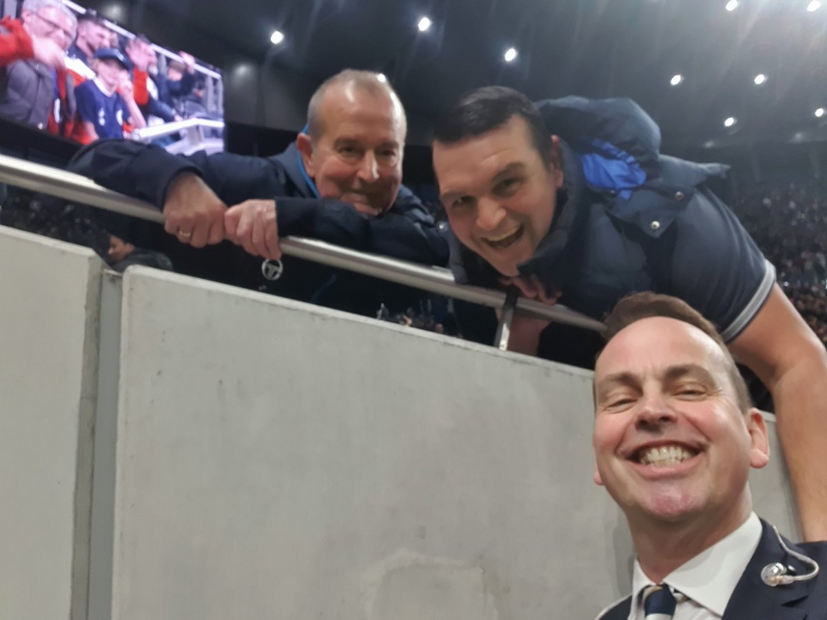 billyhoy89's tweet photo. Listen to @Coytey every morning without fail thanks for the picture and up the spurs #coys https://t.co/OWpBh5Jyzb