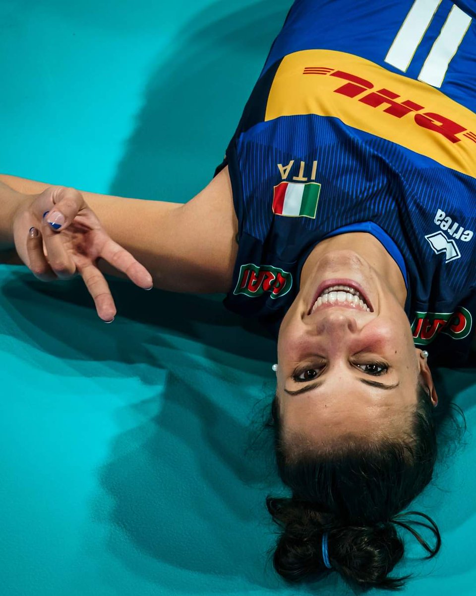 megghydonald's tweet photo. NOSTRA SIGNORA DEI MURI ANNA DANESI MOGLIOR CENTRALE DEL MONDO 
#italvolley https://t.co/CDTIHUs5Uh