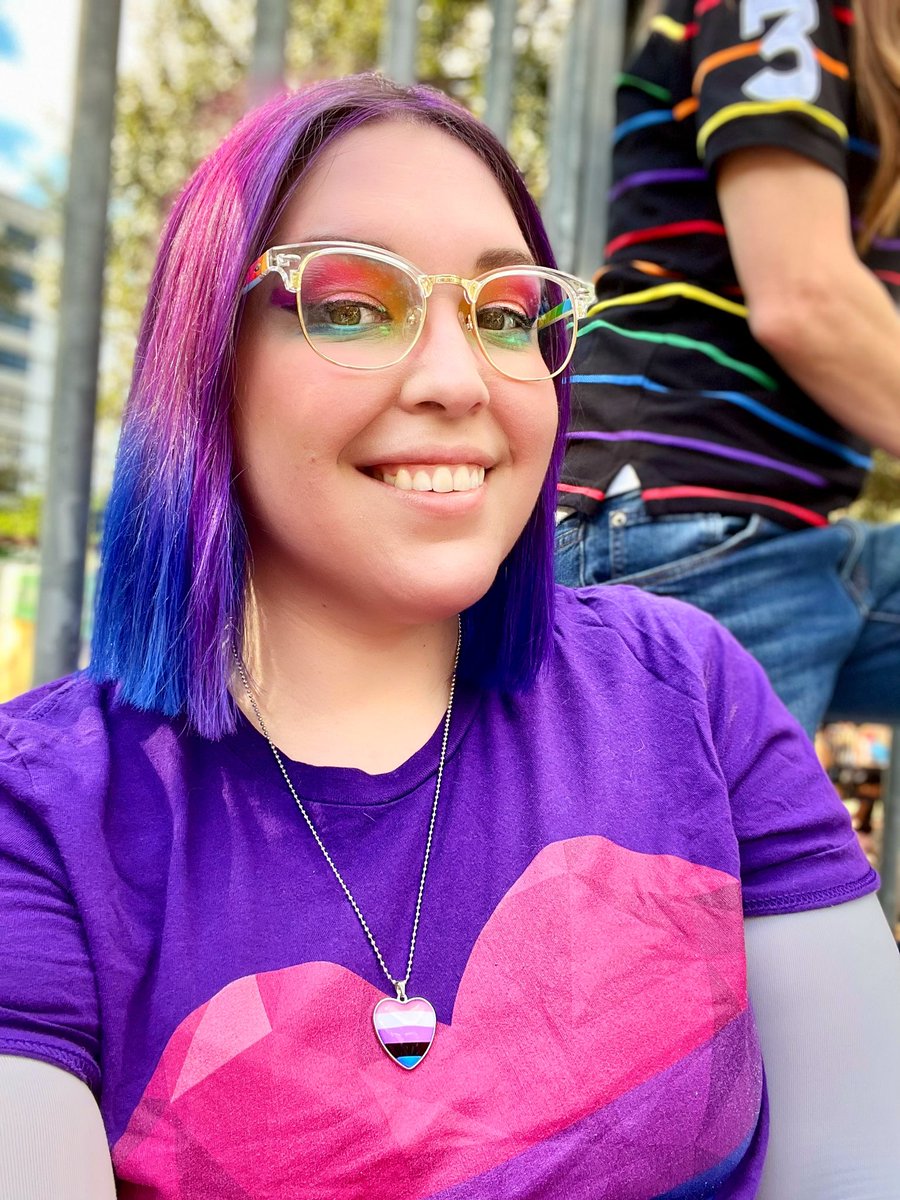 KitCitrine's tweet photo. Happy Pride, Orlando! Getting ready for the parade to start. It has been an amazing day so far. 💖💜💙 https://t.co/71k63fjrmC