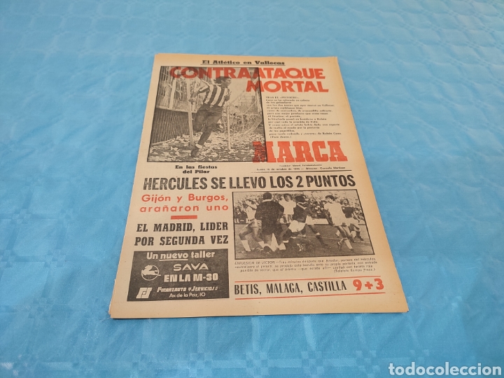 efemerideshcf's tweet photo. ⚪️🔵  El 15 d'octubre de 1978 Kustudic feia els seus primers dos gols amb l'Hèrcules quan els alacantins van guanyar 1-2 a la Romareda. https://t.co/hBtENp0JyE