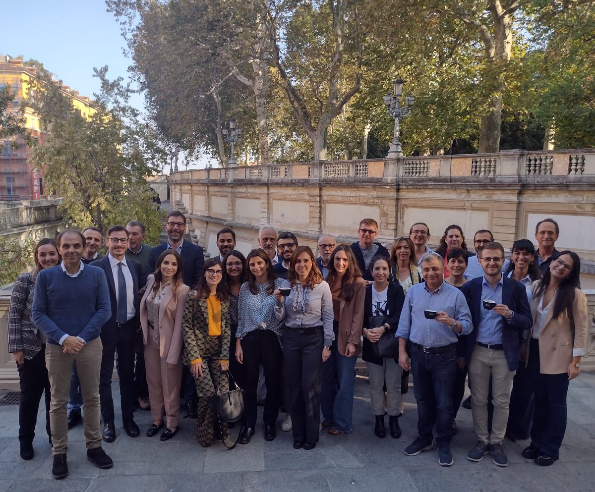 bpellegrino89's tweet photo. #GoircAcademy has been one of the most exciting job experience I have done. High experienced clínician scientists worked side by side with young oncologists for 2 days to write their clínical trial proposal. Can’t wait 4 next edition! @ChiaraTommasi7 @a_musolino https://t.co/aGdKTe0Lxb