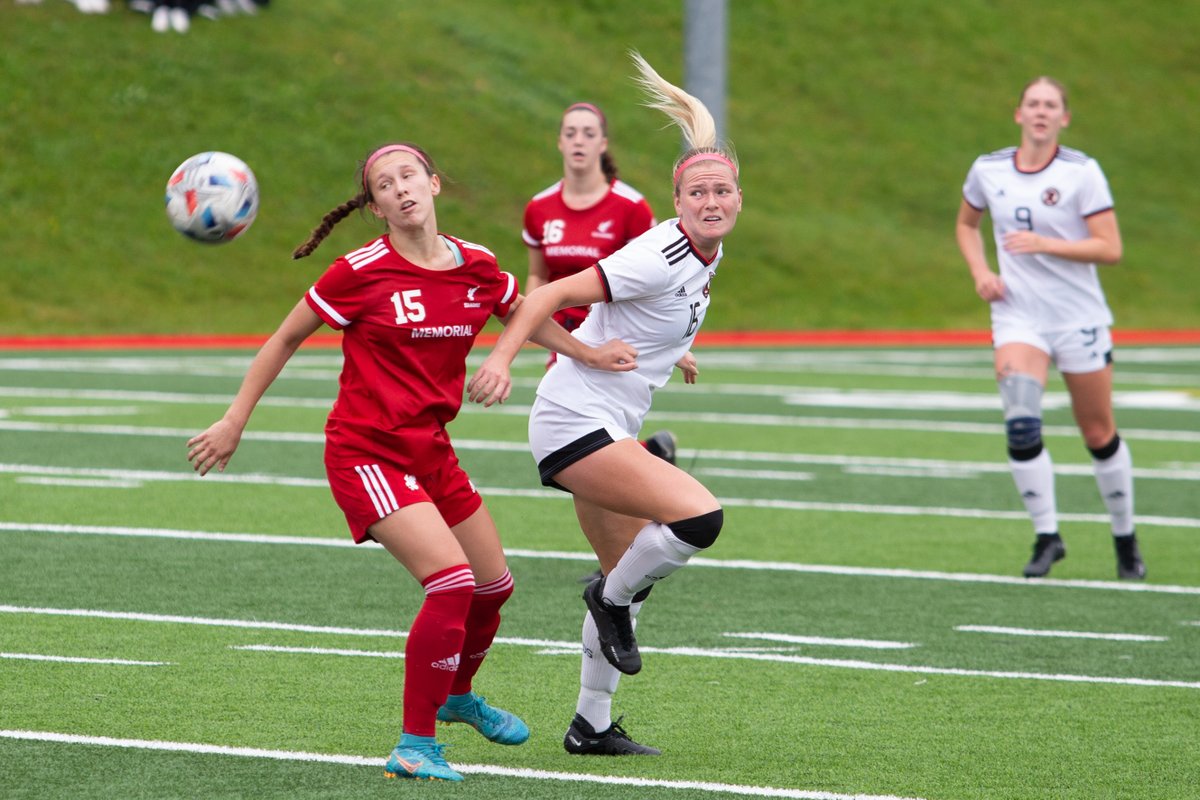 UNBAthletics's tweet photo. WSOC: @UNBWSoccer benefits from own goal in 2-2 draw with @MUNathletics 

https://t.co/idPcO9KS9v
Photos by: @JWest_Photo 

#goredgo https://t.co/oor1KHtoJM