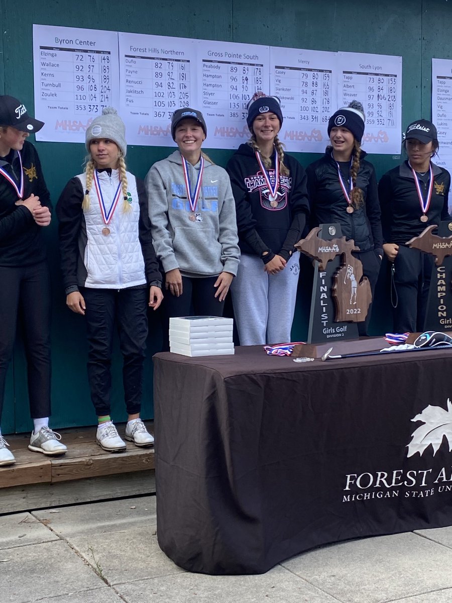 Phenomenal showing at MHSAA state finals ⛳️ 7th place finish for senior Natalie Kulka !! Go Vikings! ⁦<a href="/JHSVIKINGS/">#JacksonHighVikings</a>⁩ ⁦<a href="/jpsvikings/">#JPSVIKINGS</a>⁩
