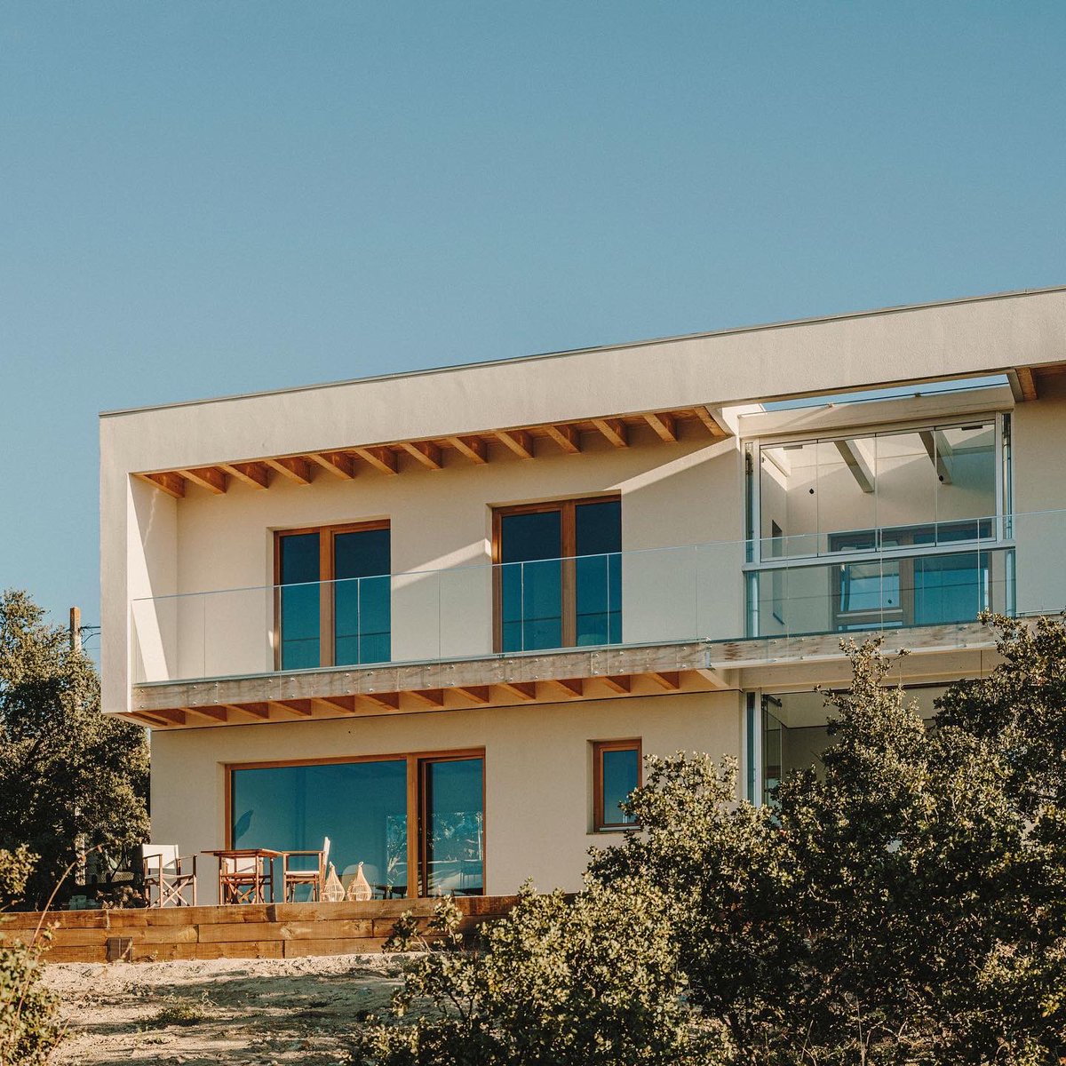 Arqenblanco's tweet photo. Casa en Monte el Pardo - Slow Studio
Imagen: Salva López 
________________________________
#casa #slowstudio #salvalopez #torrelodones #madrid #españa #arquitecturaespaña #arquitecturaenblanco #arquitecturaespañola #arquitectura #architecture #archdaily https://t.co/5o5WAwiFTJ