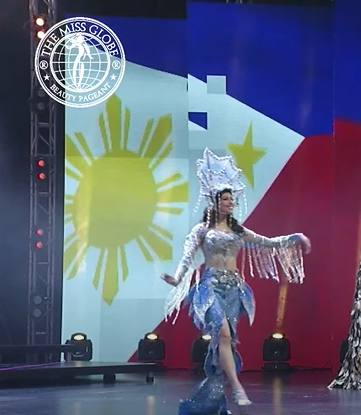 ABSCBNNews's tweet photo. Chelsea Fernandez in her national costume for #MissGlobe2022 https://t.co/Ajaz13I5Kt