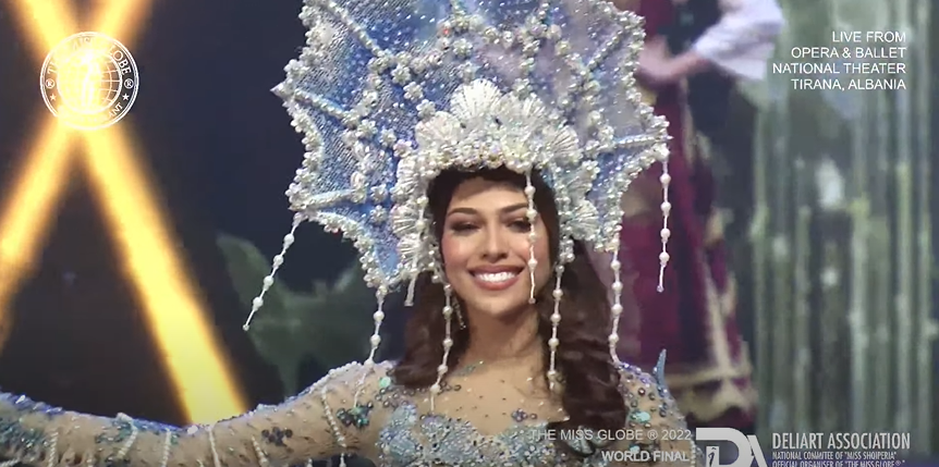 ABSCBNNews's tweet photo. Chelsea Fernandez in her national costume for #MissGlobe2022 https://t.co/Ajaz13I5Kt