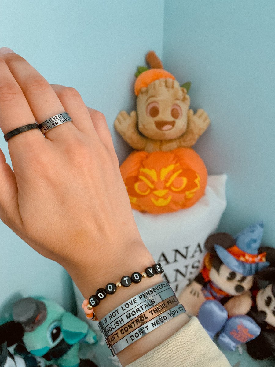 lexivas's tweet photo. 🎃👻🖤🧡
@Lillianandco https://t.co/KXZwjq8ClG