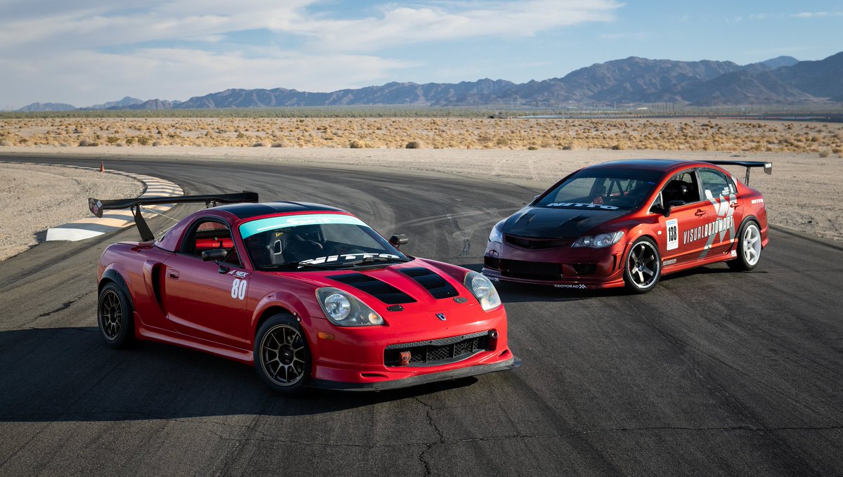 NittoTire's tweet photo. #MRSpyder vs #CivicSI - Guess who was fastest around Chuckwalla Raceway? #NT01 #DrivingLineVideo #DriverBattles @drivingline⁠ https://t.co/Qga0QhdMjZ