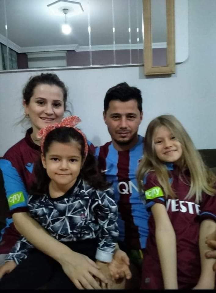 Bartın'daki faciada vefat Eden madenci şehidimiz Murat Ergin'in TRABZONSPORun şampiyon olduğu gün yaptığı paylaşım.
 #BJKvTS