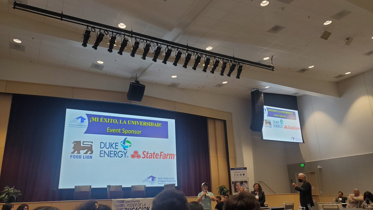 Shout out to <a href="/TheNCSHP/">NC Society of Hispanic Professionals (NCSHP)</a> for their awesome event, ¡Mi Éxito, La Universidad! 👩🏾‍🎓 Our parents y estudiantes de <a href="/HispanicLiaison/">El Vínculo Hispano / Hispanic Liaison</a> aprendieron mucho! 
Thank you <a href="/PostonPrincipal/">ChrisPoston</a> for giving us the opportunity to partner &amp; take CCS families to this event. 🙏🏽 #sisepuede