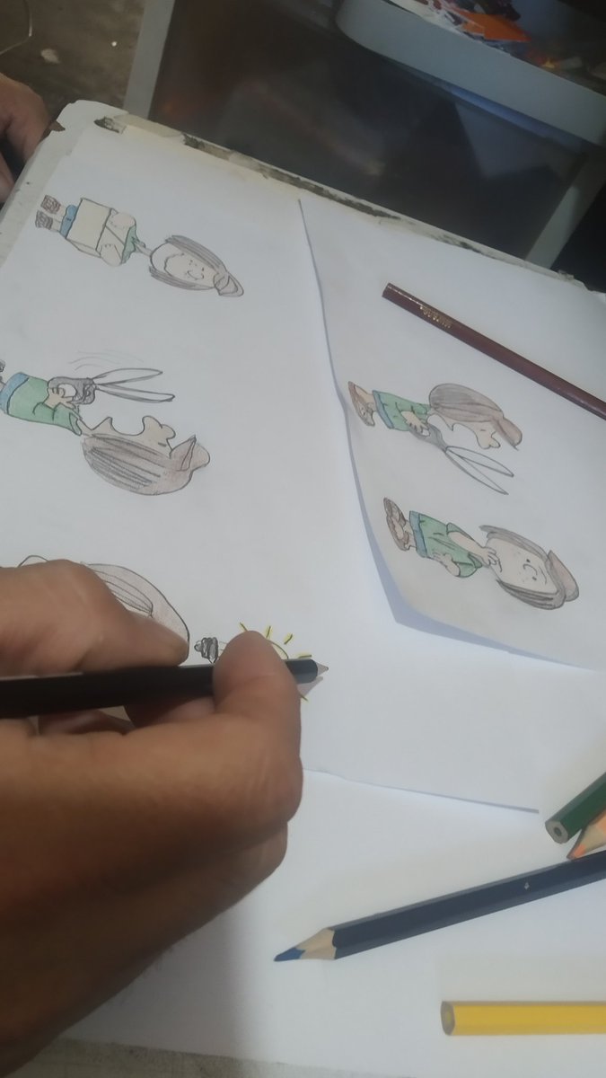 CorazondeNuez's tweet photo. El +1 está haciendo el tremendo arte para un reels de #LaPyme 😍 https://t.co/ta8ur8mBCE
