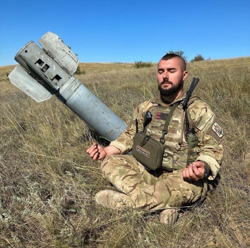 DefenceU's tweet photo. Sunday Zen. https://t.co/YliI6KGbZT