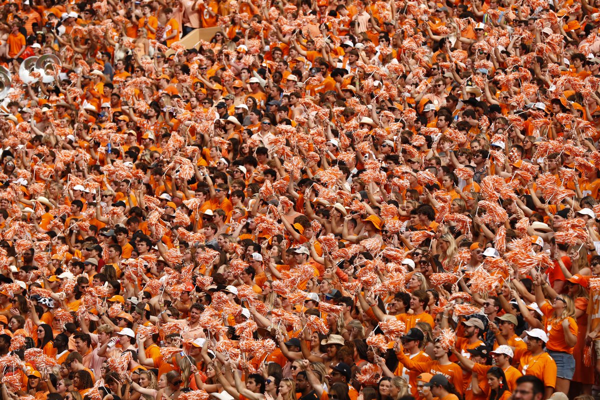 Vol_Football's tweet image. Noise.