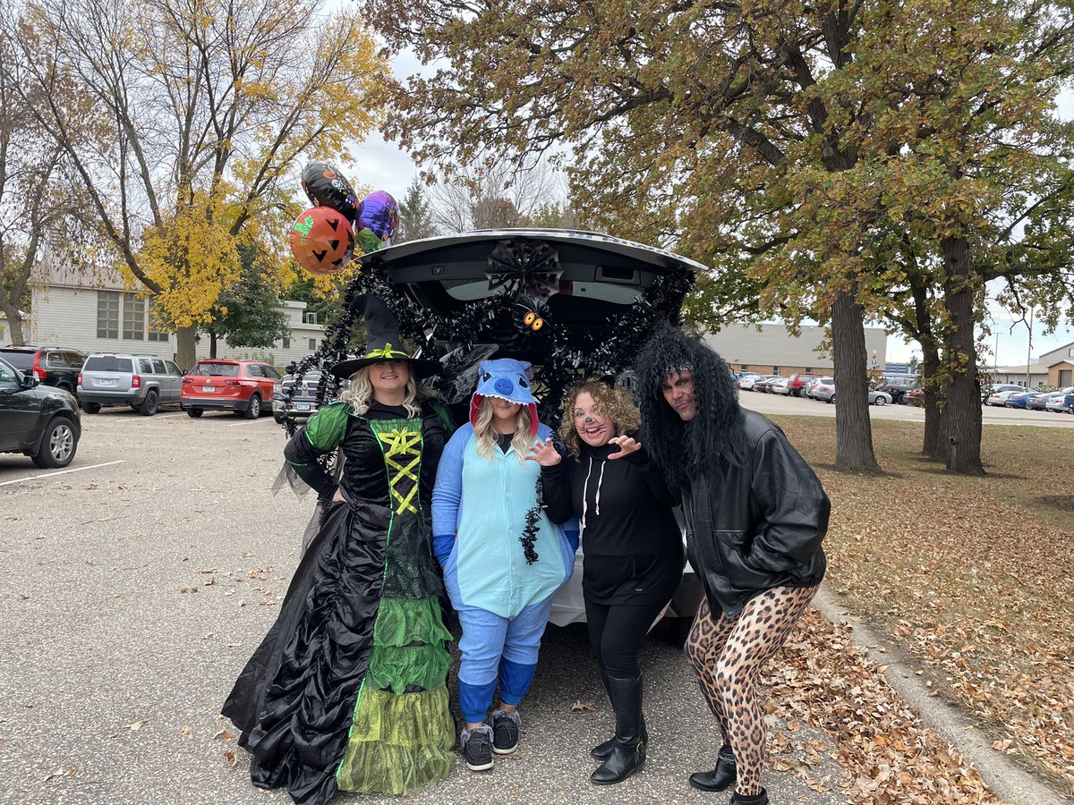 Tina Jones tweet media