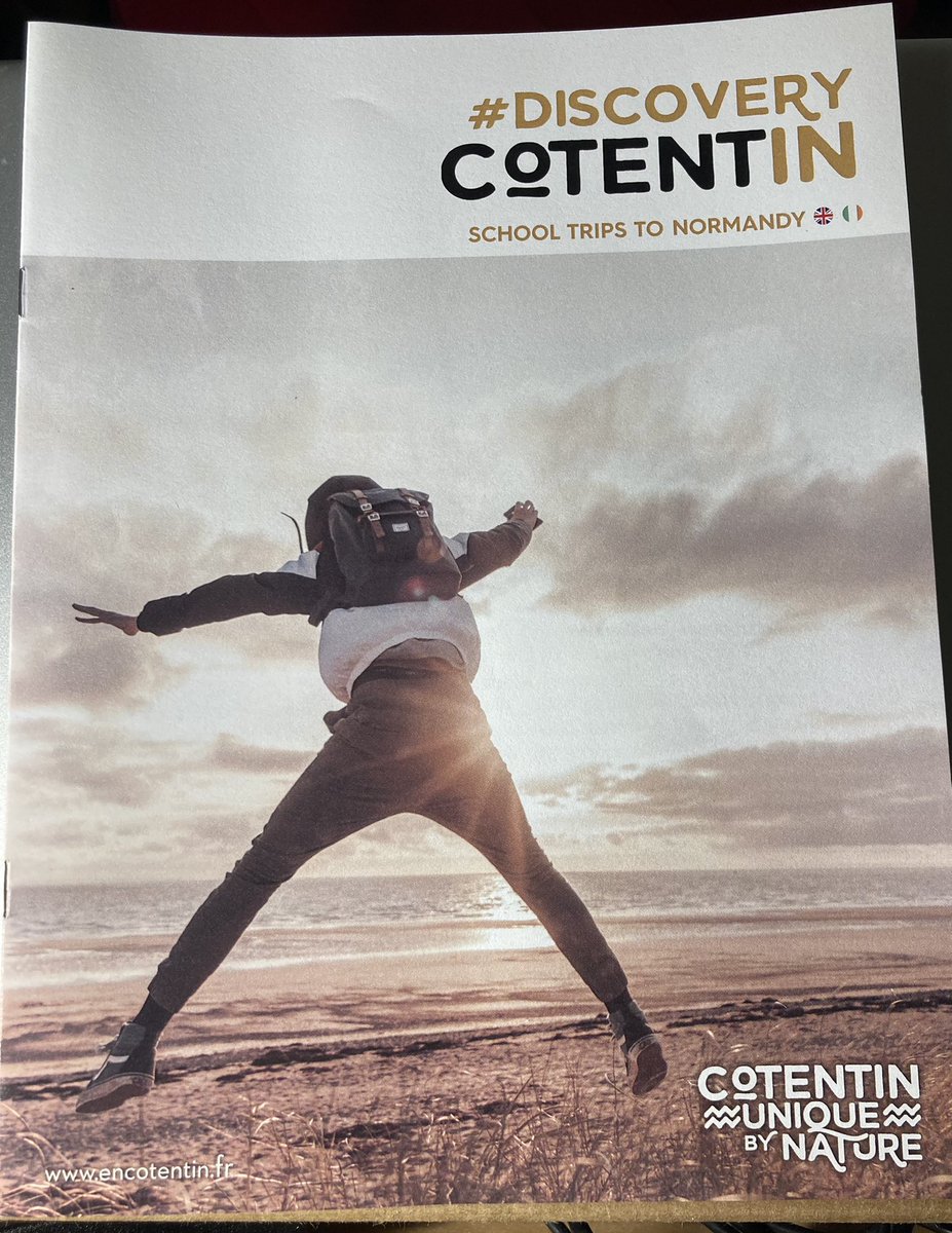 BatardiereMT's tweet photo. French colleague Julien Bougon @CotentinUnique shared with us @ftaire 2022 national conference, his plans to further collaborate with Irish French teachers -innovative @EUErasmusPlus projects with the support of @Leargas_Eli @FranceinIreland Bonne chance @ZizoSelm and @ngc7881 https://t.co/g6gQ45syTe