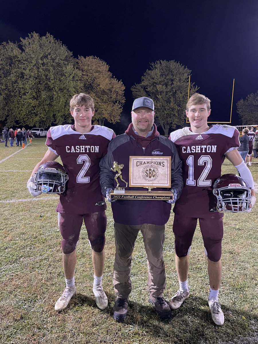 BrettHemmersba1's tweet photo. Scenic Bluffs Conference Champs!!! 9-0 regular season. (last time was in 1994) Time for Post-Season. https://t.co/YsSOUTcTN0