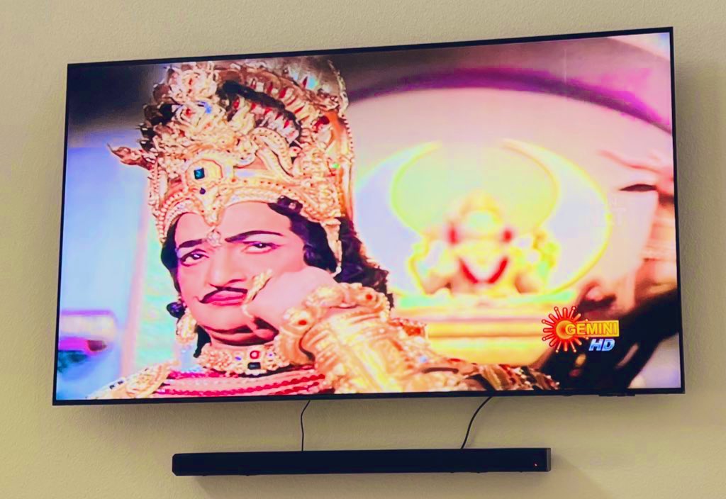 Nandamurifans's tweet photo. NO ONE >>>>>>> 💥💥
Yugapurushudu Anna NTR #joharNTR #DVSK 🙏🏾🫡🫡
@tarak9999 @NANDAMURIKALYAN https://t.co/2JjgKW4HYv