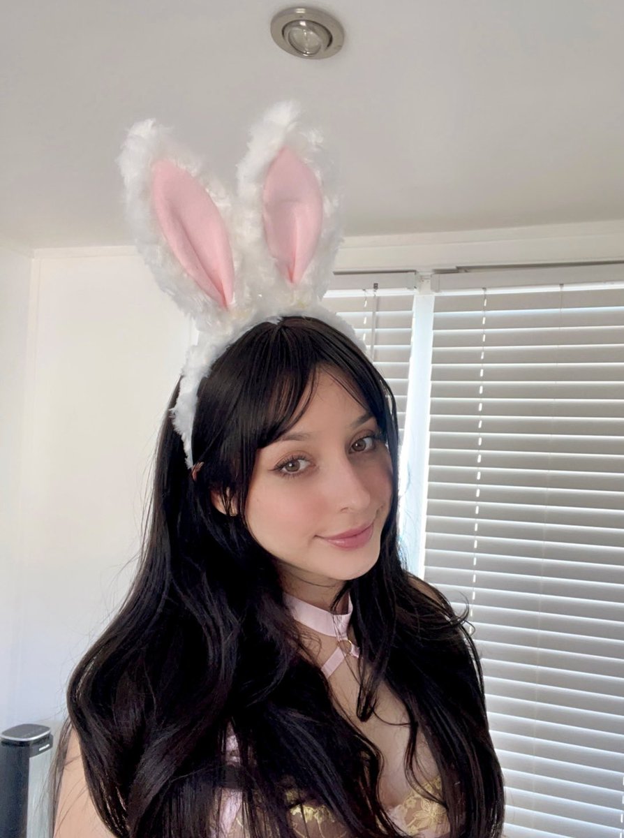angigss on Twitter: "Te gustan mis orejitas ? 🥹"