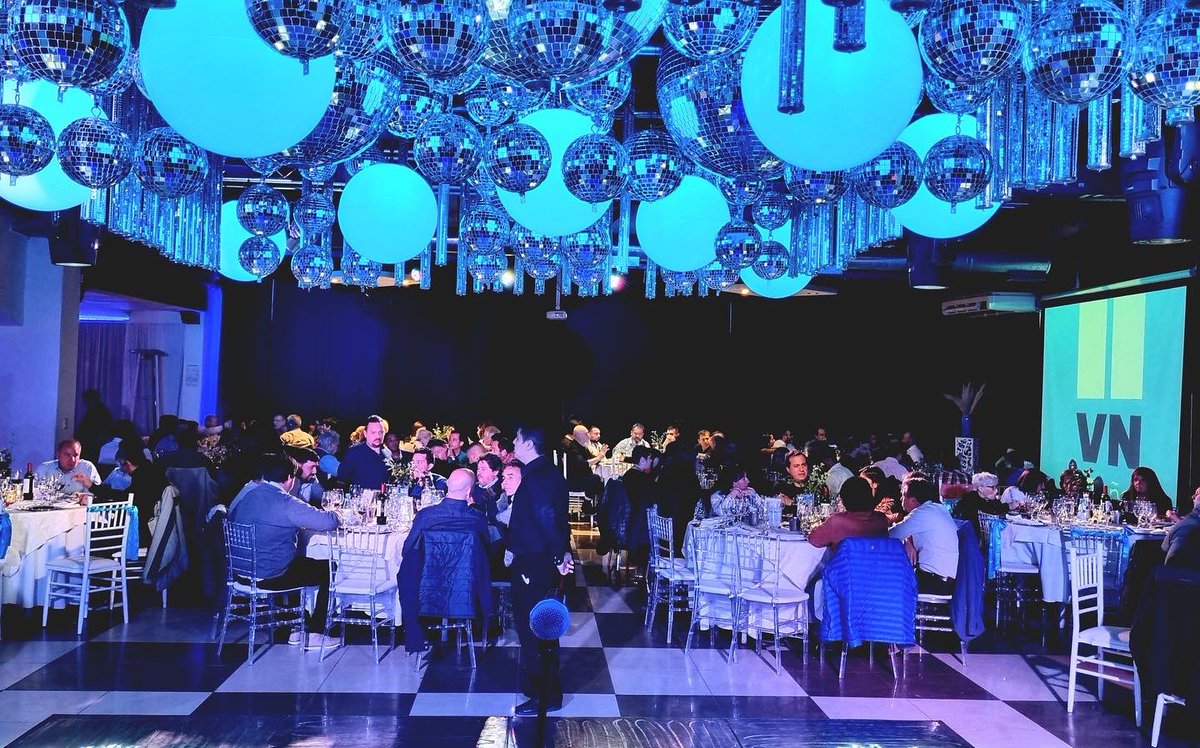 patriciogok's tweet image. Sigamos defendiendo a #VialidadNacional y trabajando en todo el territorio de esta #ArgentinaGrande con el mismo compromiso y profesionalismo, conectando caminos como hace 90 años

#90añosconectandocaminos