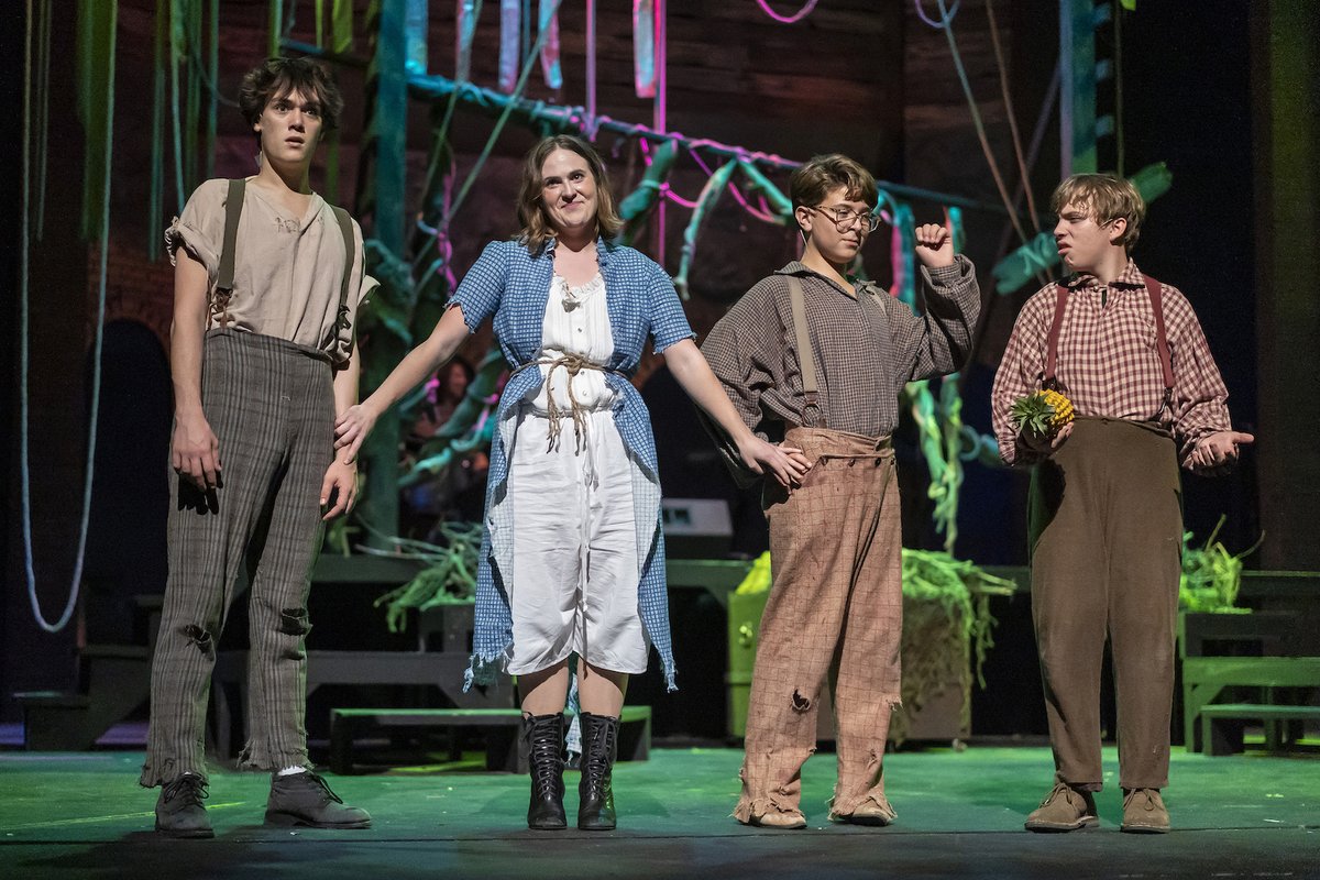 TheCroswell's tweet photo. We had a great opening night last night for Peter and the Starcatcher! If you couldn't join us, we hope to see you at tonight's or tomorrow afternoon's show! --> Tix: https://t.co/awlhFgCjjS 
#AdrianMI @mtishows https://t.co/hzzATkoOfX