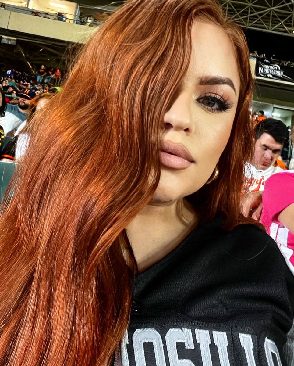 alee23d's tweet photo. Inicio de temporada @ClubNaranjeros @Liga_Arco https://t.co/aFaIRbGRvy