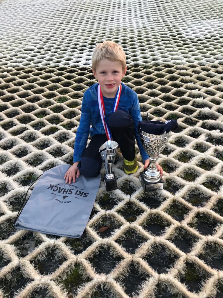 💥 Raffy🥇U8 Boys LSERSA summer series race 5 of 5 at Chatham today. And series winner too! 🥇🏆 1 summer, 2 series, 2 series wins for 1 Little Ripper! 👏 <a href="/MilbourneSport/">Milbourne Lodge Sport</a> <a href="/00evan/">Evan Welsh</a>