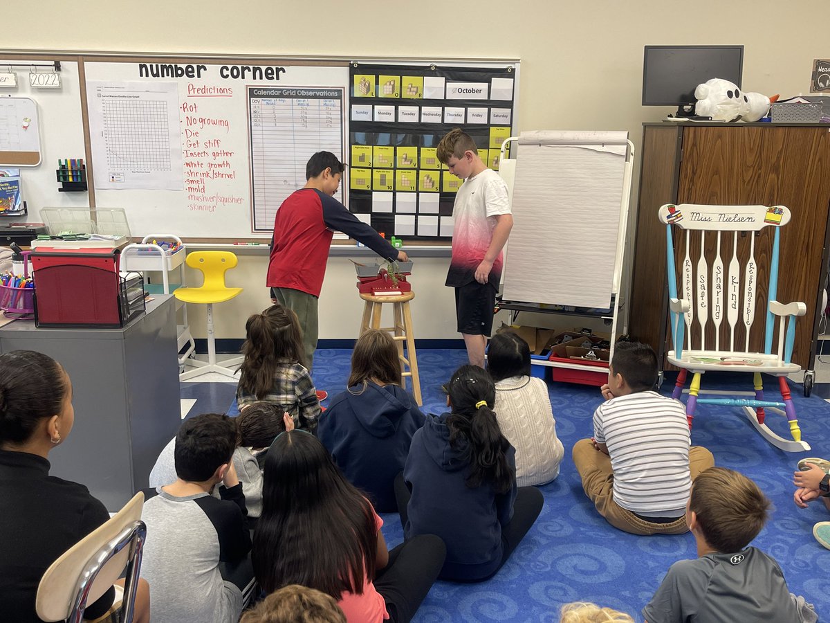 Fifth graders leading number corner this week and sharing all their math thoughts together in collaboration! #FTS4RKids #DonovanStrong #LDSTheBestIsYetToCome <a href="/DonovanSchool/">Laura Donovan School</a> <a href="/FTSSchools/">FTS Schools</a>