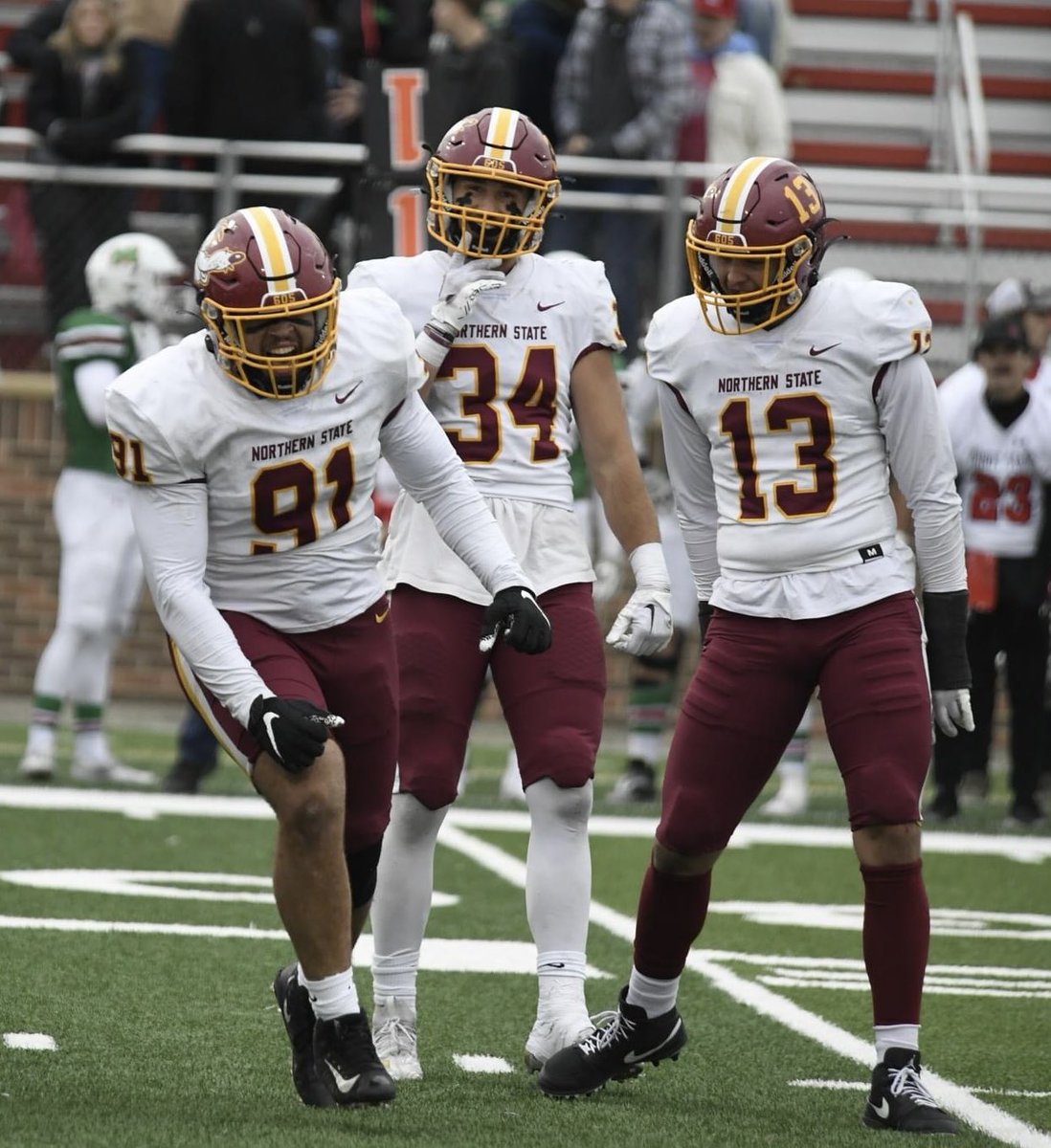 KoryBurdick's tweet image. Not 1, Not 2, Not 3 but 4 sacks for a new Northern State Football single game school record for @DRPASSRUSH #GoWolves #Packlife